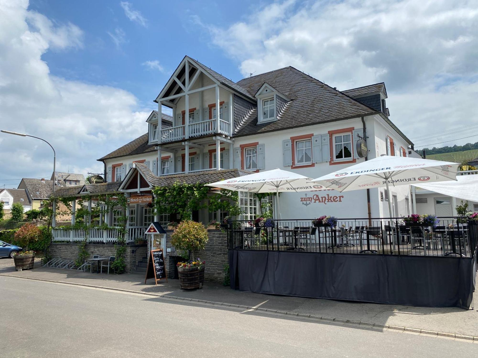 Hotel Zum Anker-Thulls Restaurant Ноймаген-Дхрон Экстерьер фото