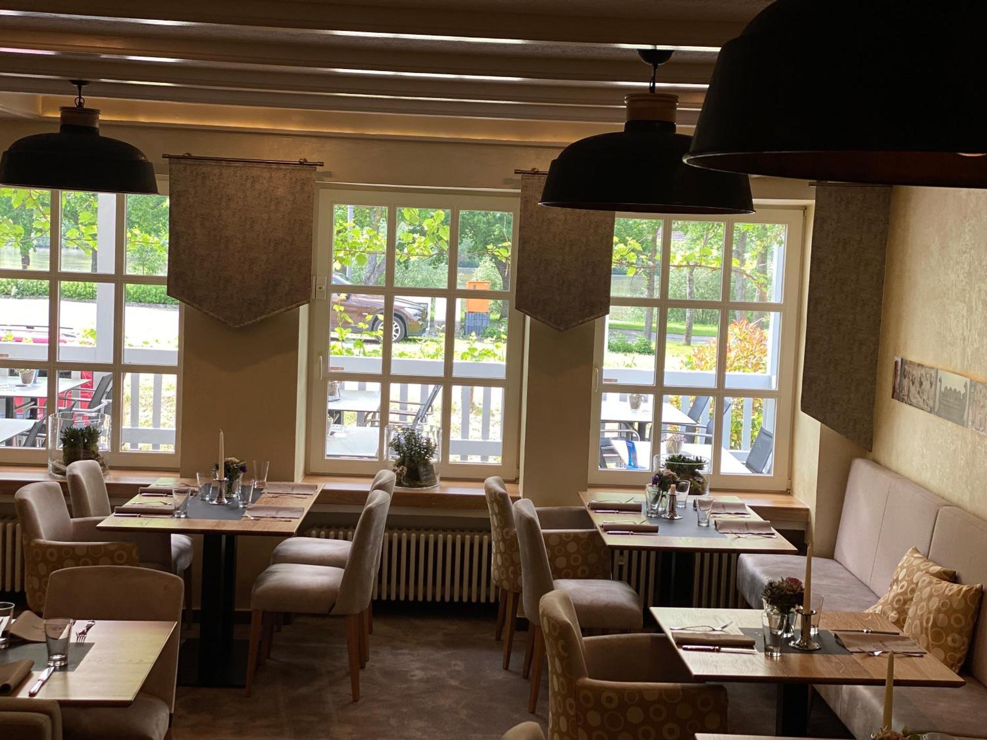 Hotel Zum Anker-Thulls Restaurant Ноймаген-Дхрон Экстерьер фото