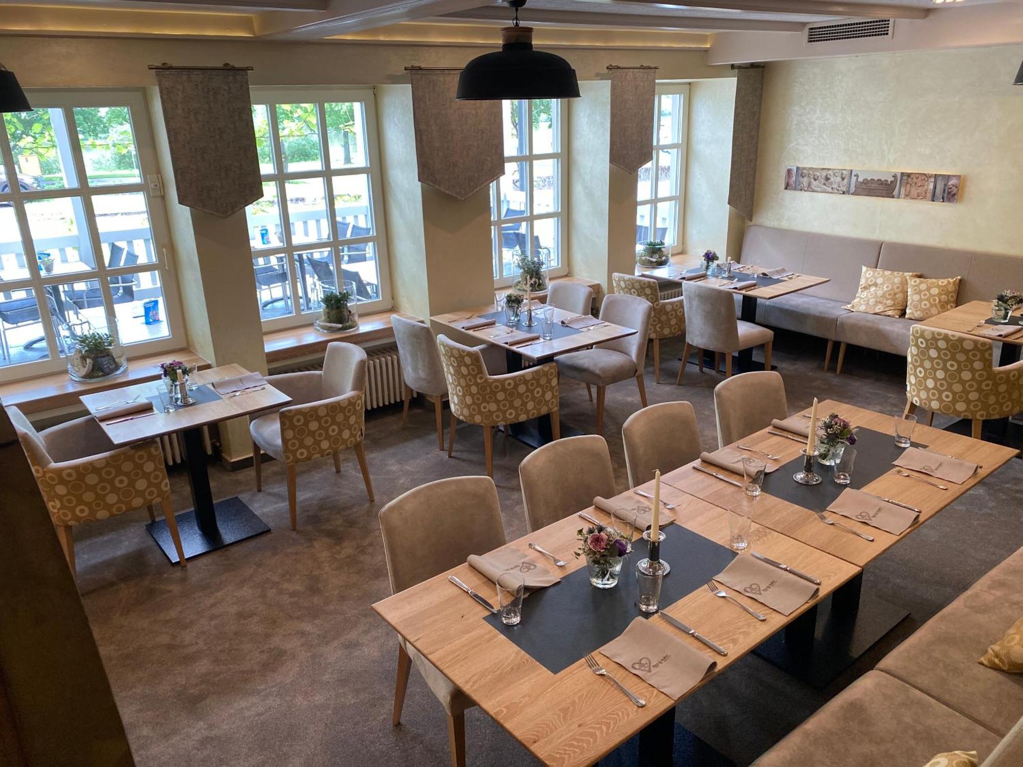 Hotel Zum Anker-Thulls Restaurant Ноймаген-Дхрон Экстерьер фото